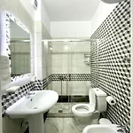 Daire Modern In Lungomare, With Amazing Sea View Avlonya