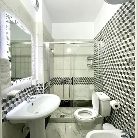 Apartment Modern In Lungomare, With Amazing Sea View Vlore